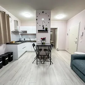 https://la-rosa-dei-venti-con-parcheggio-e-ampio-giardino-in-centro.it-tuscanyhotel.com